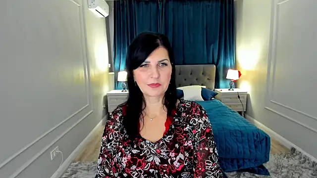 Moon Veloure1 online show from November 2025 03:06:01 AM