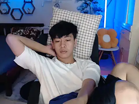 niel cumshow online show from December 2025 08:10:01 AM