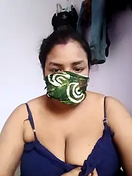 Snapshot of Deborbhavi222 chatting on September 2025 05:44:01 AM Deborbhavi222 online show from September 2025 05:44:01 AM