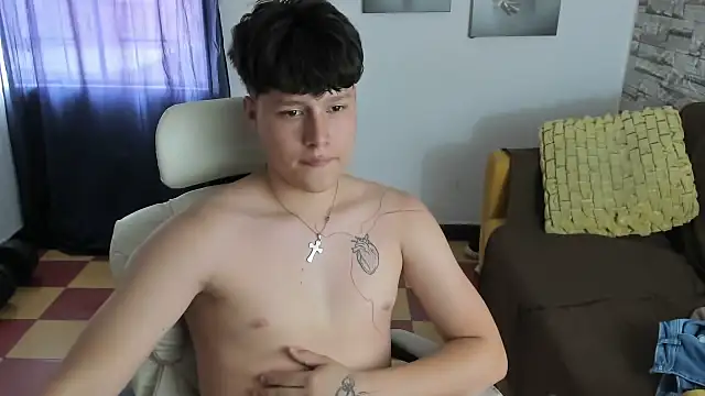 daniel leon online show from April 2026 06:14:02 PM