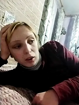 Ponka2011 online show from October 2025 05:29:02 AM