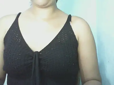 Monica2021 online show from October 2025 12:50:01 PM