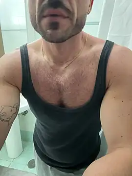 giovan2020 online show from June 2026 08:58:01 PM