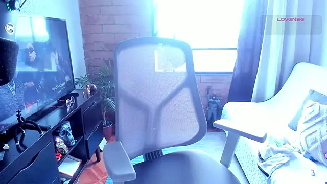 Chubby Licius online show from April 2026 10:21:02 PM