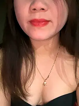 Snapshot of Lusi-sexy chatting on November 2025 12:52:01 PM Lusi-sexy online show from November 2025 12:52:01 PM