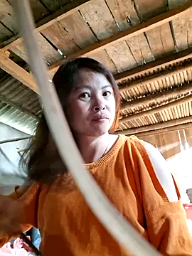 xuxulovezz online show from April 2026 12:55:02 AM