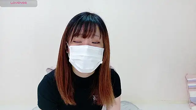 Snapshot of --rino-- chatting on October 2025 09:51:02 AM --rino-- online show from October 2025 09:51:02 AM