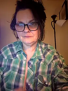 GeeKnee online show from June 2026 07:22:01 AM