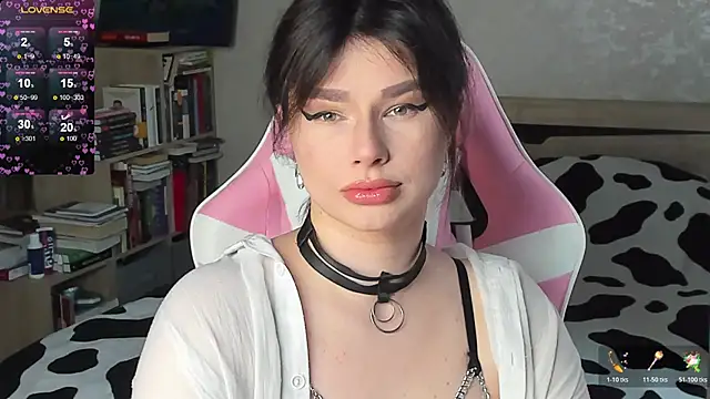 Snapshot of bbJ_one chatting on May 2026 06:07:01 AM bbJ one online show from May 2026 06:07:01 AM