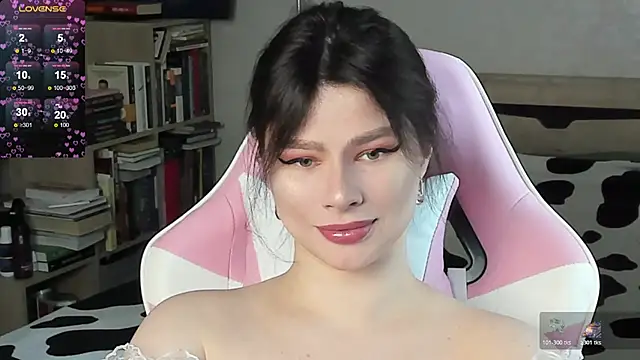 Snapshot of bbJ_one chatting on May 2026 05:46:01 AM bbJ one online show from May 2026 05:46:01 AM