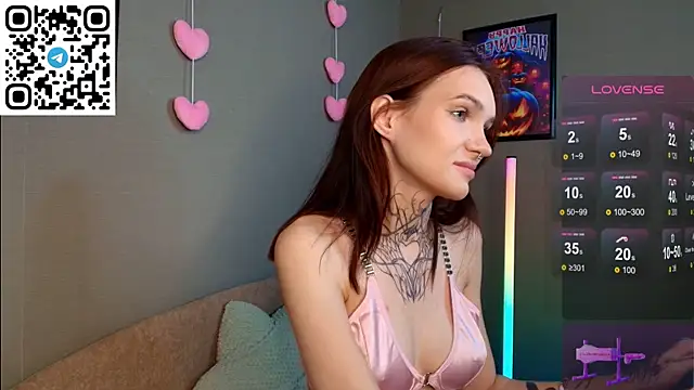 Selena Lune online show from November 2025 01:16:01 AM