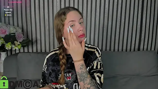 Elsie Cutties online show from October 2025 01:03:02 AM