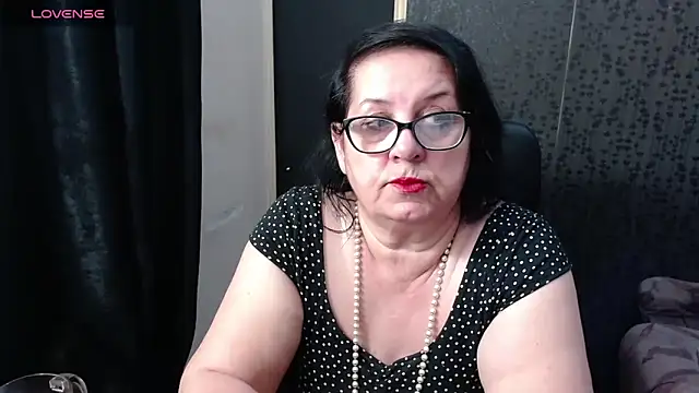 Snapshot of MissSanjanne chatting on May 2026 07:42:02 PM MissSanjanne online show from May 2026 07:42:02 PM