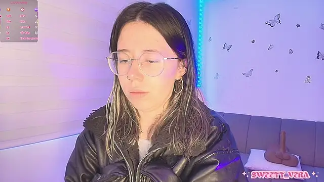 sweettvera online show from April 2026 12:52:02 PM