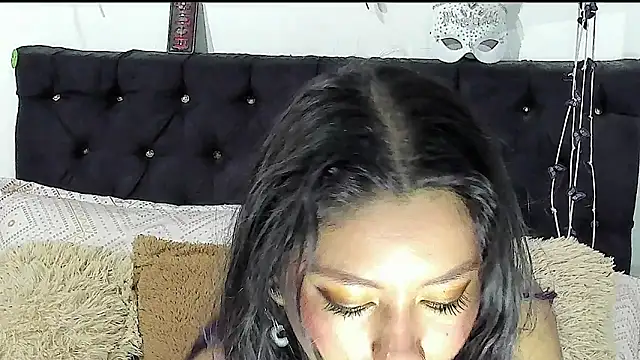 ValeryTatto online show from April 2026 11:44:02 AM