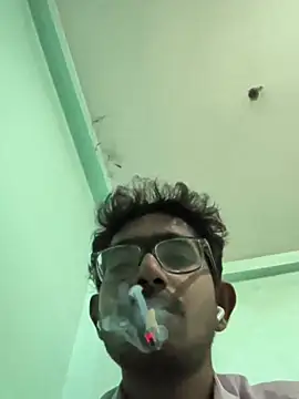 slaveboi9876 online show from January 2026 06:07:01 AM