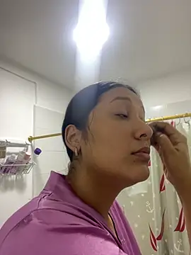 IsabellaJoness  online show from October 2025 11:07:01 AM