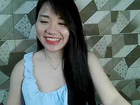 Snapshot of Ara4865 chatting on October 2025 04:58:02 PM Ara4865 online show from October 2025 04:58:02 PM