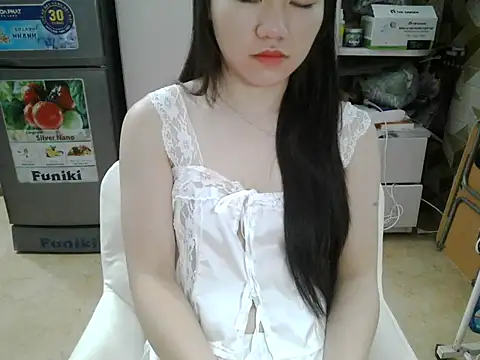 Snapshot of Ara4865 chatting on October 2025 05:30:01 AM Ara4865 online show from October 2025 05:30:01 AM