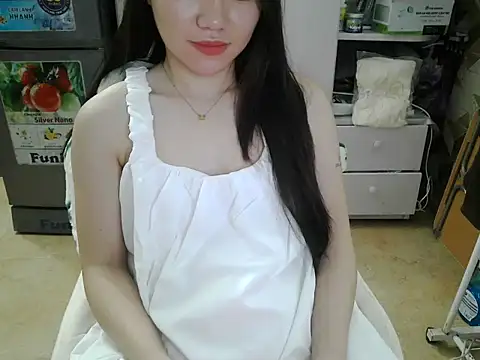 Snapshot of Ara4865 chatting on October 2025 05:33:02 PM Ara4865 online show from October 2025 05:33:02 PM