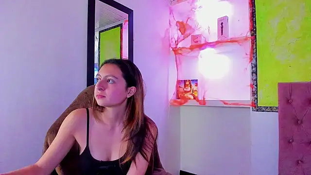 lala clark online show from October 2025 12:20:01 PM