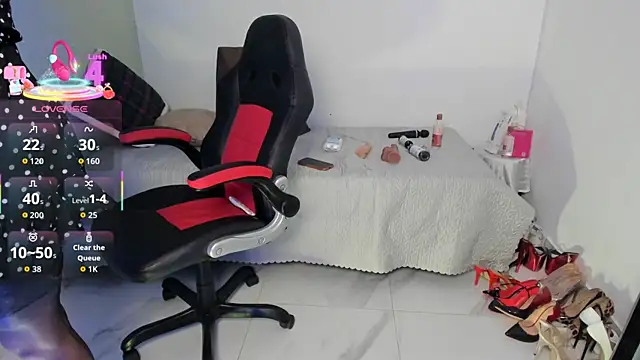 ema wright online show from April 2026 09:40:02 PM