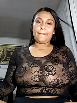 MiaaLuxx online show from October 2025 02:30:01 AM