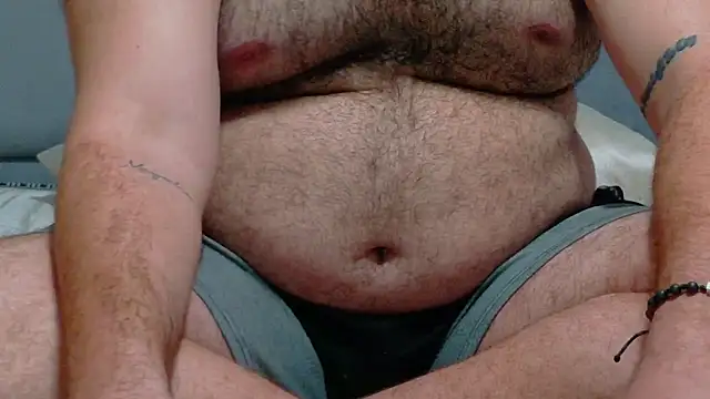 big bearr online show from November 2025 10:48:02 PM