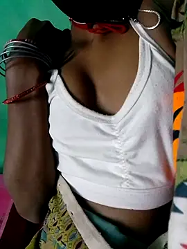 Cuty kinjal online show from October 2025 09:42:01 PM