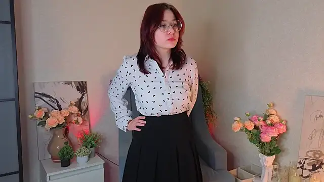 Snapshot of NyamNyamNyammm chatting on September 2025 02:53:01 PM NyamNyamNyammm online show from September 2025 02:53:01 PM