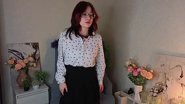 Snapshot of NyamNyamNyammm chatting on September 2025 02:31:01 PM NyamNyamNyammm online show from September 2025 02:31:01 PM