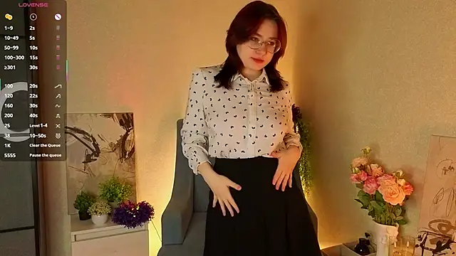 Snapshot of NyamNyamNyammm chatting on October 2025 03:01:02 PM NyamNyamNyammm online show from October 2025 03:01:02 PM