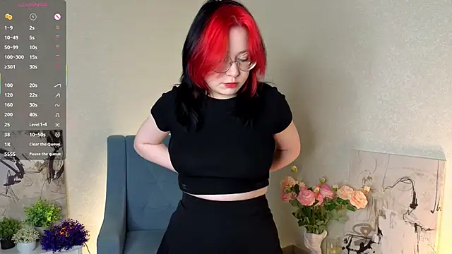 Snapshot of NyamNyamNyammm chatting on October 2025 02:28:02 PM NyamNyamNyammm online show from October 2025 02:28:02 PM