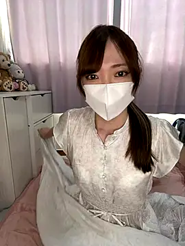 Moe v v online show from October 2025 04:26:01 AM