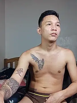 Snapshot of asianmonstercock05 chatting on October 2025 08:40:02 PM asianmonstercock05 online show from October 2025 08:40:02 PM