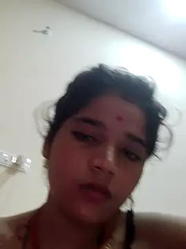 Snapshot of Mahek_love143 chatting on July 2026 11:42:02 PM Mahek love143 online show from July 2026 11:42:02 PM