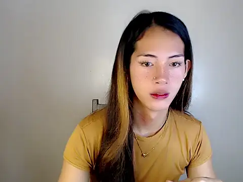 Snapshot of ashley_bombshell chatting on October 2025 08:27:02 PM ashley bombshell online show from October 2025 08:27:02 PM