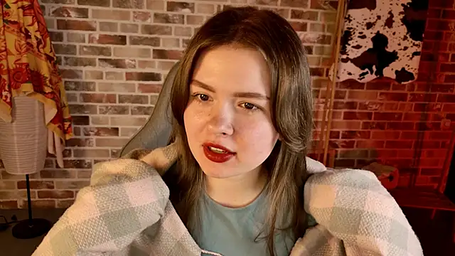 HaleySun online show from October 2025 01:13:01 PM