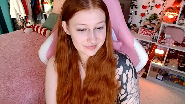 Ayla Hicks online show from April 2026 03:12:01 AM