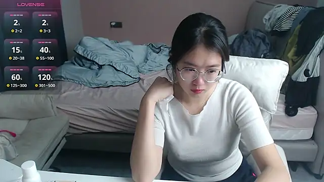 redrose520 online show from November 2025 11:38:02 AM