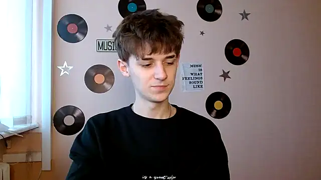 Hoot Dude  online show from November 2025 01:44:01 PM