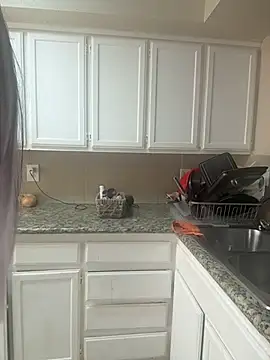 YeahhhitsBreezy online show from March 2026 12:00:02 AM