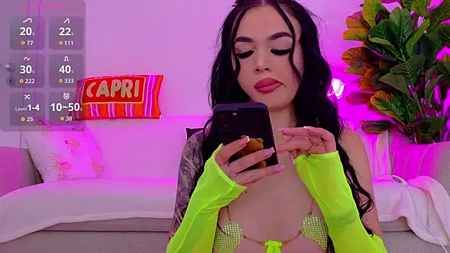 TiaBelle online show from November 2025 06:17:01 PM