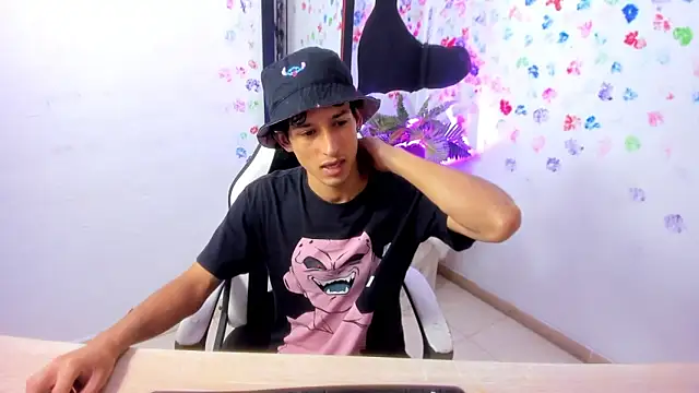 Kingnumb  online show from September 2025 01:49:02 PM