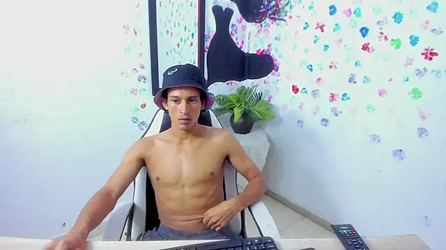 Kingnumb  online show from September 2025 04:01:01 PM