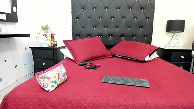 alana johnson 0 online show from March 2026 12:31:02 PM