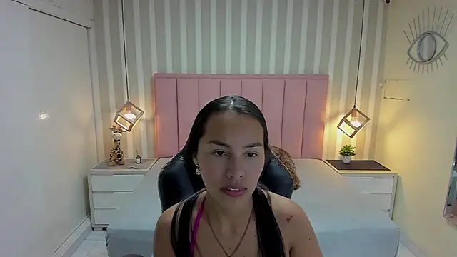 SAMANTHABENET online show from February 2026 07:13:02 PM