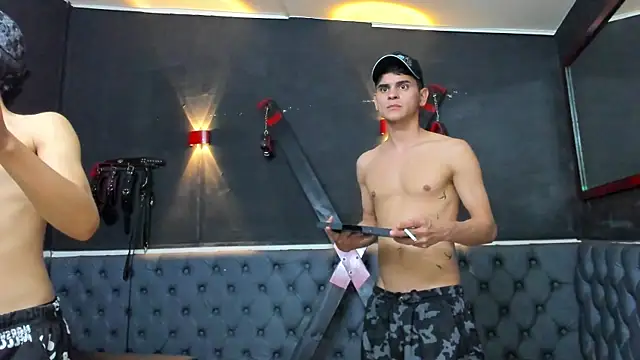 liam coleman25 online show from November 2025 04:45:02 AM