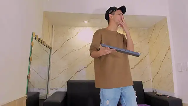 liam coleman25 online show from January 2026 04:48:02 AM