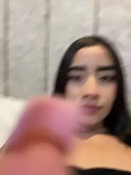 ISABELFORYOU1 online show from December 2025 03:14:02 AM